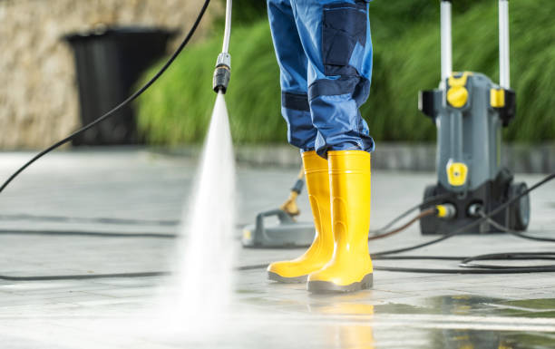 Best Garage Pressure Washing  in Conover, NC